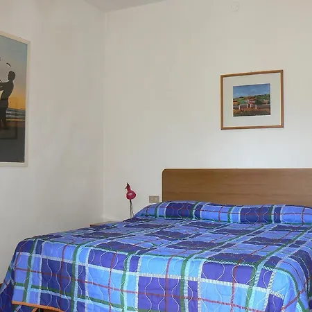 Rosy Apartment