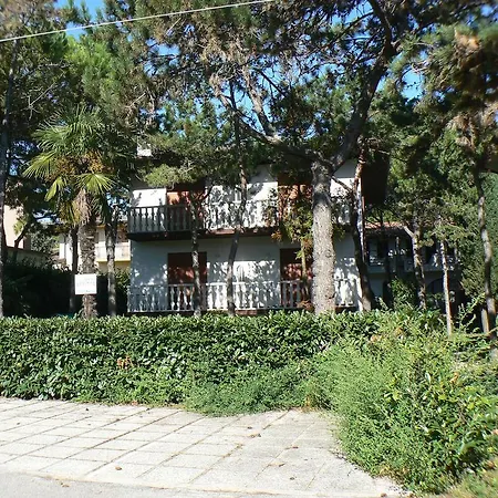 Rosy Apartment *